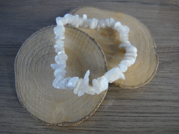 Bracelet élastique en pierre naturelle baroque – Image 35