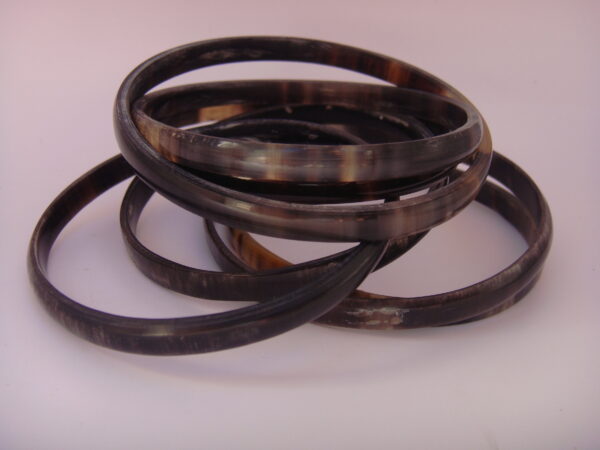 Bracelets semainiers en corne naturelle – Image 3