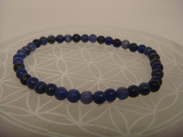 Bracelet élastique en pierre de Sodalite – Image 4