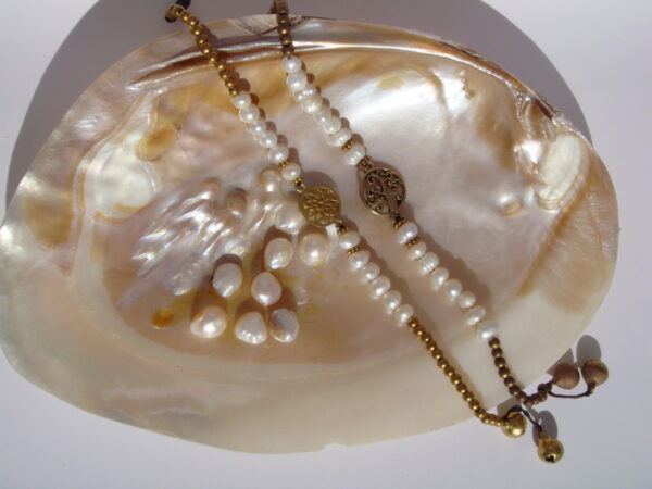 Bracelet laiton en coton ciré & perles d'eau douce