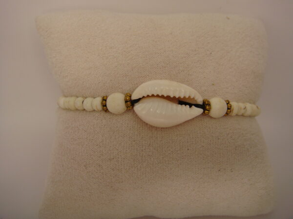 Bracelet laiton en coton ciré & coquillage naturel – Image 3