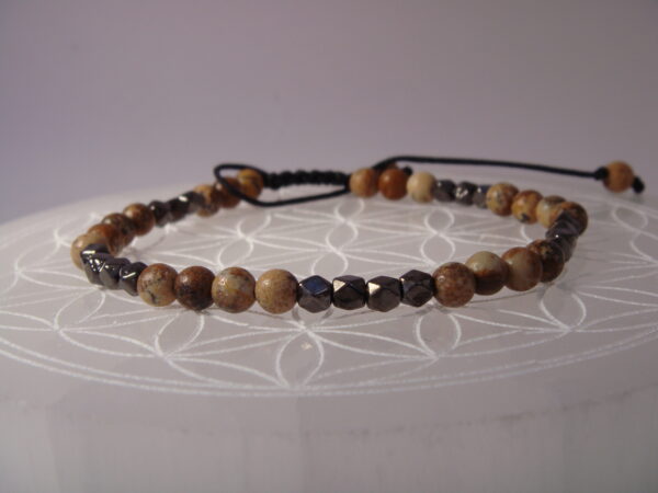 Bracelet en pierre fine avec cordon ajustable – Image 4