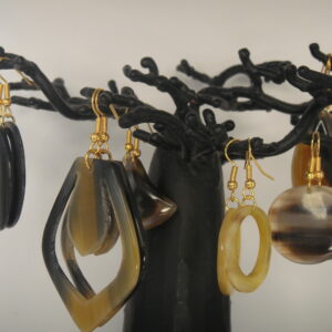 Boucles d'oreilles en corne naturelle