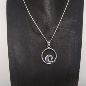 Collier argent vague
