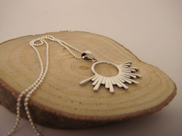 Collier argent rayons de soleil – Image 3