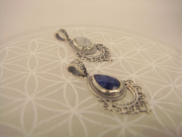 Pendentif modèle ethnique argent & pierre naturelle en forme de goutte – Image 2
