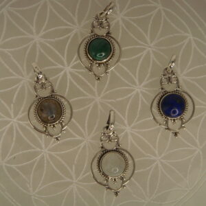 Pendentif  argent modèle ethnique & pierre naturelle ronde